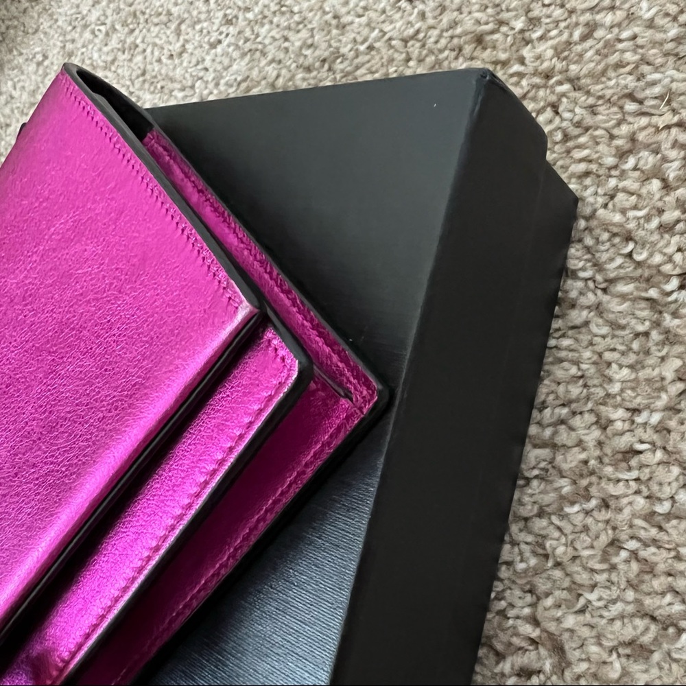 Saint Laurent Classic Monogram Leather Wallet On Chain W/ Tassel Metallic Pink - Picture 14 of 16